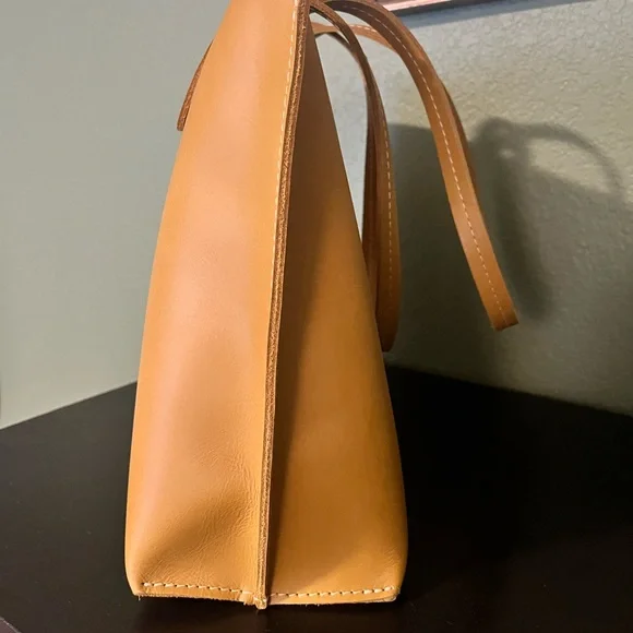 Portland Leather Goods Medium August Tote in Mango - Picture 3 of 8